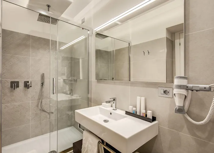 The Liberty Boutique 4* Rom